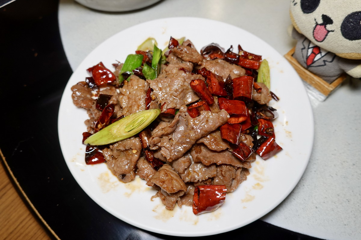 【台北行天宮站美食】吉林川客小館 2026：美味剁椒魚頭和獅子頭，2006開業眷村菜老店！價錢經濟實惠，適合帶長輩聚餐 7336