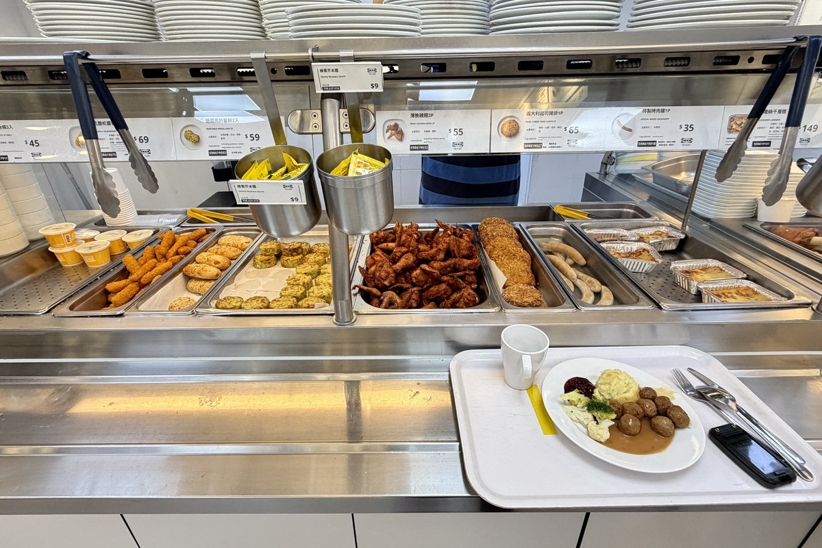 【台北小巨蛋站美食】宜家家居IKEA 台北城市店-小巨蛋 2026:家具行斜槓餐飲業,生意比餐廳還要好,不限用餐時間大受聚餐歡迎,早餐很划算 7341 【台北小巨蛋站美食】宜家家居IKEA 台北城市店-小巨蛋 2026:家具行斜槓餐飲業,生意比餐廳還要好,不限用餐時間大受聚餐歡迎,早餐很划算 7341