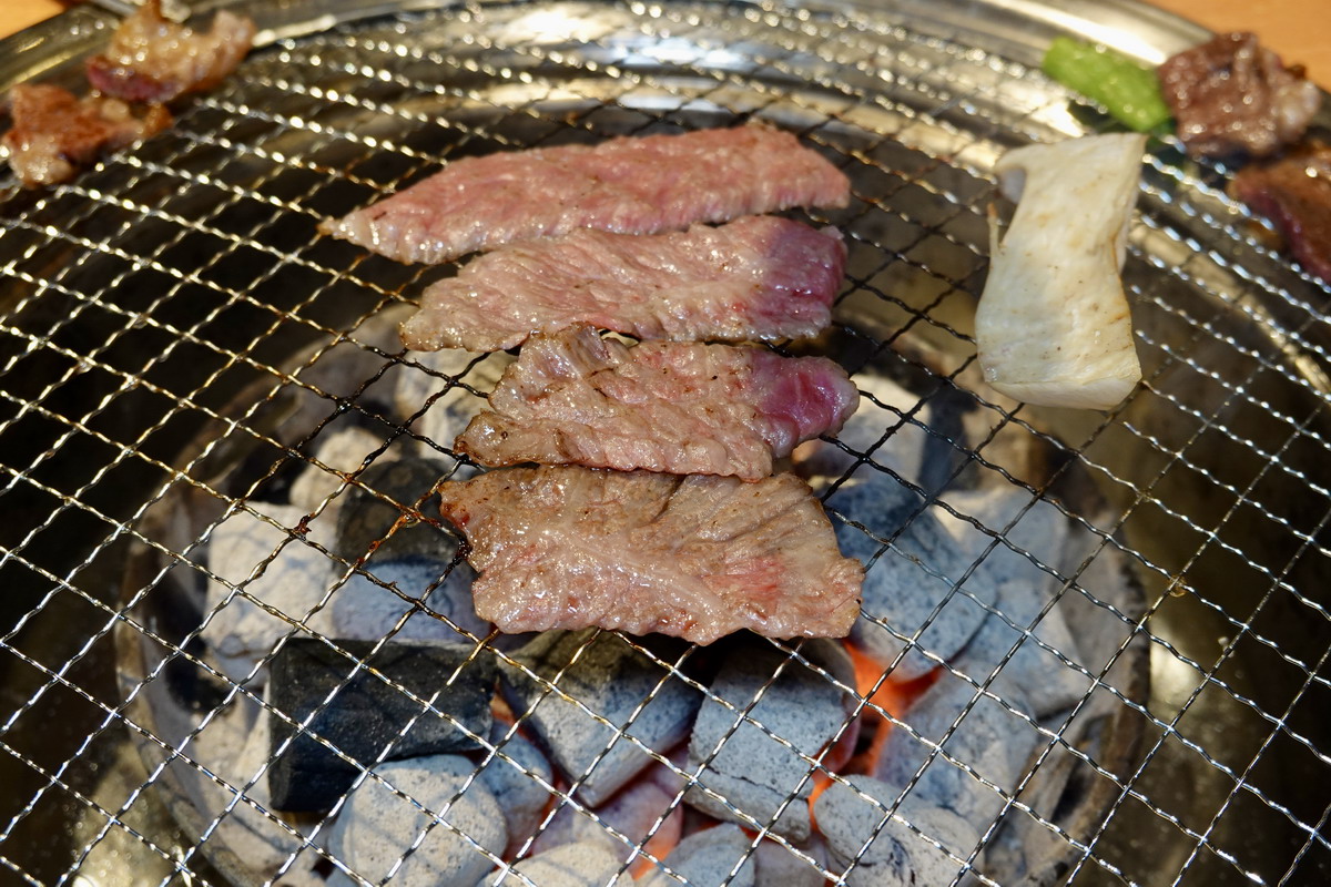 【韓國釜山美食】牛層侤音 우겹다짐 2026:在釜山吃韓牛燒肉超划算,平板電腦中文點餐,釜山自由行美味名單 7342 【韓國釜山美食】牛層侤音 우겹다짐 2026:在釜山吃韓牛燒肉超划算,平板電腦中文點餐,釜山自由行美味名單 7342