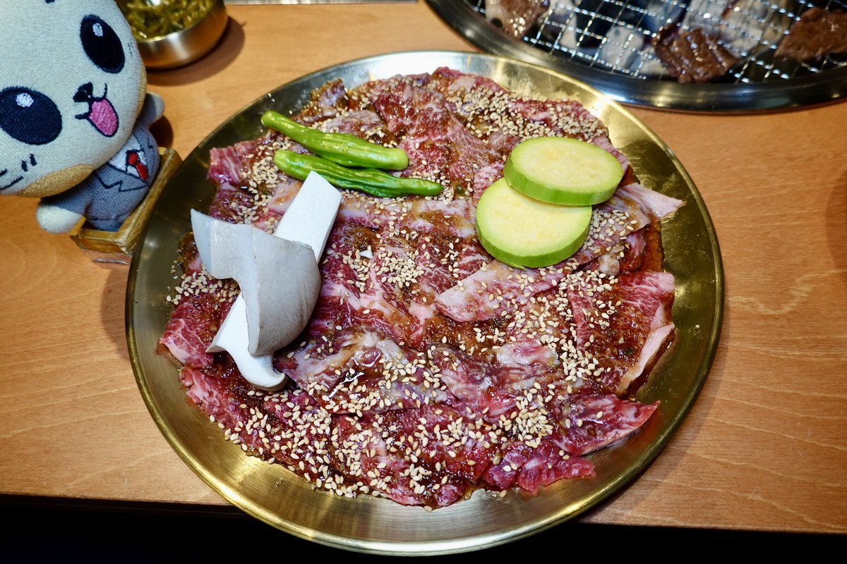 【韓國釜山美食】牛層侤音 우겹다짐 2026:在釜山吃韓牛燒肉超划算,平板電腦中文點餐,釜山自由行美味名單 7342 【韓國釜山美食】牛層侤音 우겹다짐 2026:在釜山吃韓牛燒肉超划算,平板電腦中文點餐,釜山自由行美味名單 7342