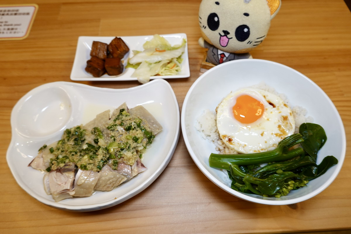 【台北松山機場站美食】極之好味港式燒臘飯館松山機場店 The best way 2026：粵菜名廚進駐松山機場國內線美食街，港式餐點美味又平價，還有聊天不限時的私房聚餐秘密基地 7346