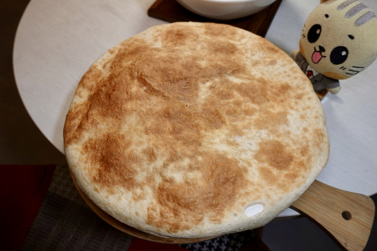 【台北港墘站美食】Bigtom 無罪甜生活美國冰淇淋咖啡館內湖店 2026：吃甜無罪！新開幕咖啡甜品輕食館，有雞湯麵、有漢堡、有冰淇淋，講究健康美味，內湖科學園區新聚點，正餐或下午茶都可以來 7372