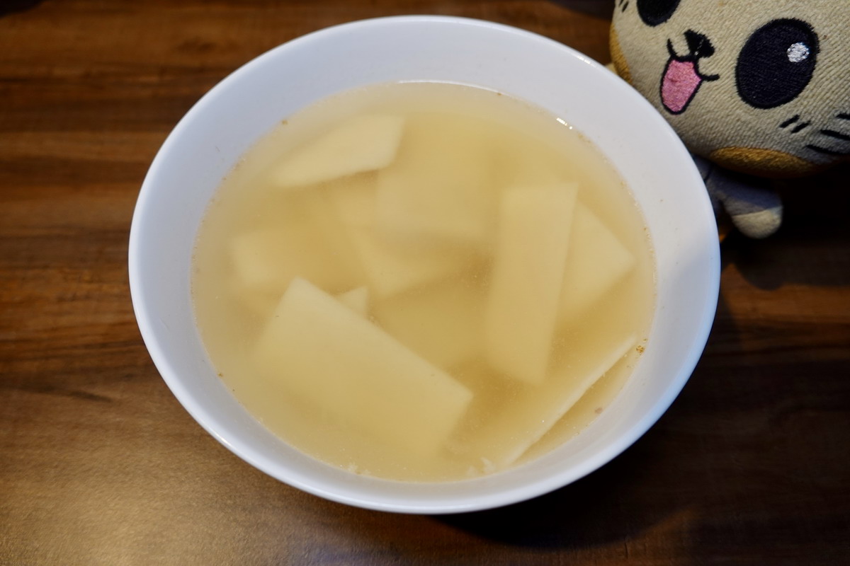 【台北中山國中站美食】閏似月．金香 2026：新開幕！被涼麵耽誤的豬腳開分店啦，豬腳、大腸、滷肉飯、涼麵都是名物，台灣味吃起來 7377