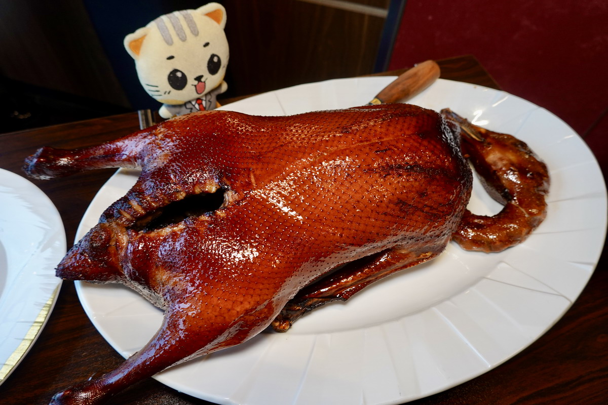【台北善導寺站美食】芮馥軒 2026:燒鵝乃是燒臘之王!一鵝多吃,搭配熱炒菜和手工港式點心,包廂多適合商務宴客 7394 【台北善導寺站美食】芮馥軒 2026:燒鵝乃是燒臘之王!一鵝多吃,搭配熱炒菜和手工港式點心,包廂多適合商務宴客 7394