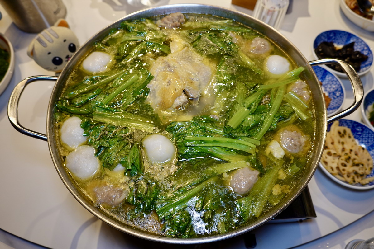 【台北南京復興站美食】趙海真私廚（新址）2026：超大顆獅子頭！師從傅培梅，僕實無華但真材實料的預約制無菜單眷村菜，價錢便宜份量大，饅頭沾豆腐乳是必點特色 7395