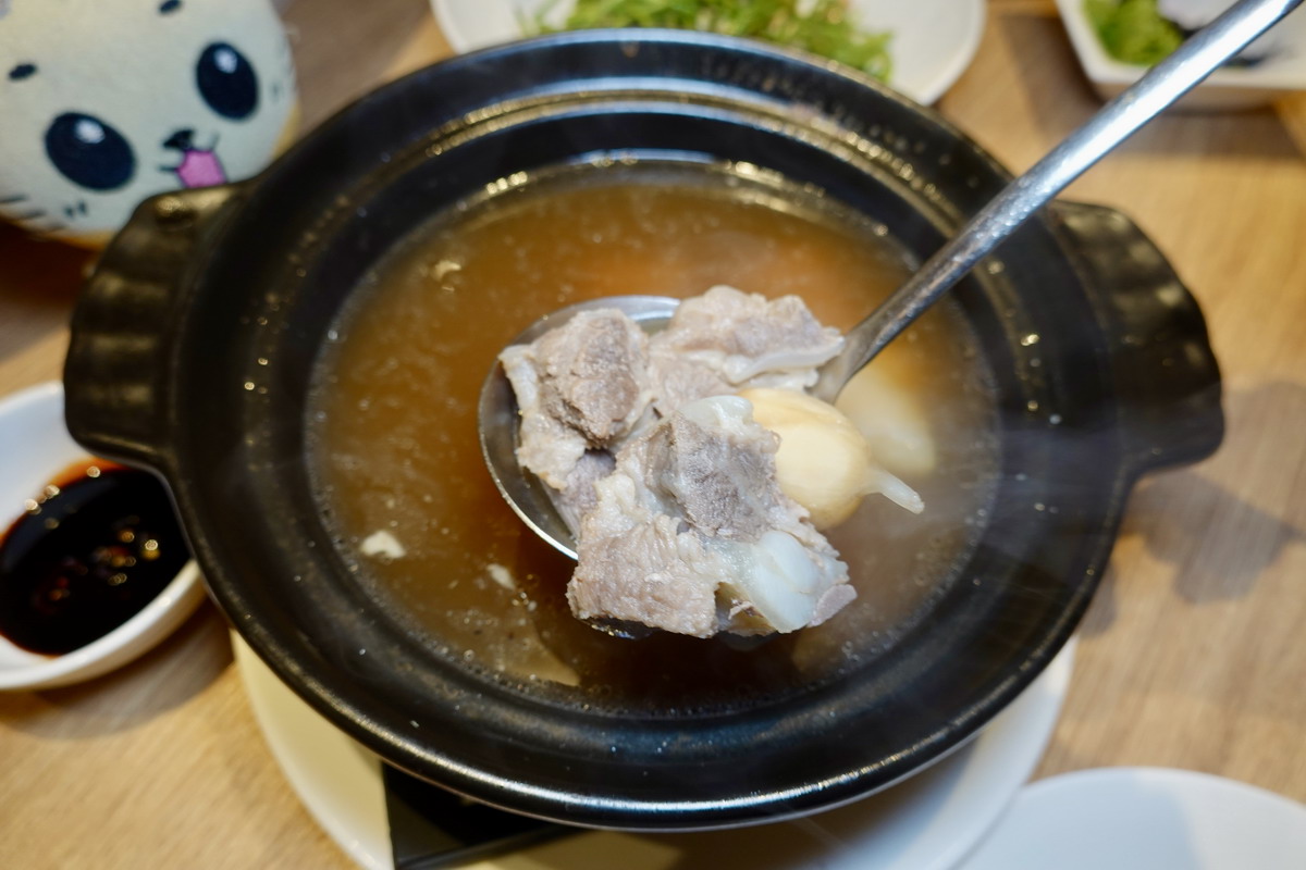 【桃園蘆竹美食】莆田PUTIEN桃園台茂店 2026：輕奢低調、深藏不露的中餐廳，連年得到新加坡米其林1星榮耀，吃得到老式功夫菜和創新美食，家庭親友聚餐好選擇