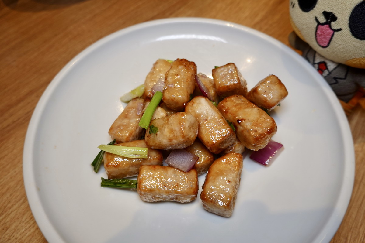 【桃園蘆竹美食】莆田PUTIEN桃園台茂店 2026：輕奢低調、深藏不露的中餐廳，連年得到新加坡米其林1星榮耀，吃得到老式功夫菜和創新美食，家庭親友聚餐好選擇