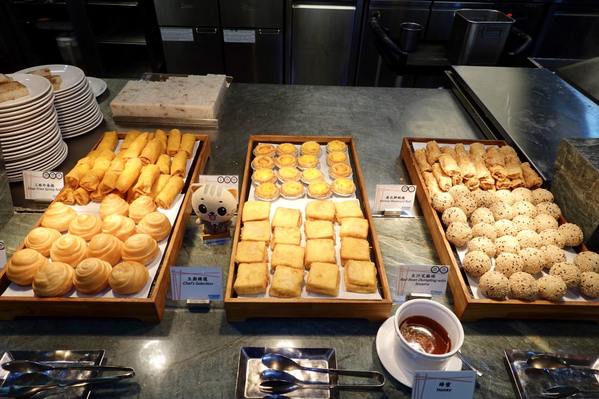 【新北林口美食】林口爵怡溫德姆酒店富品軒餐廳吃到飽自助餐 TRYP by Wyndham New Taipei Linkou 2026：這年頭手工現做港式點心吃到飽很稀有啊！而且還很平價，一定要好好珍藏，搭捷運或快速公車專程去吃都划算 7400　