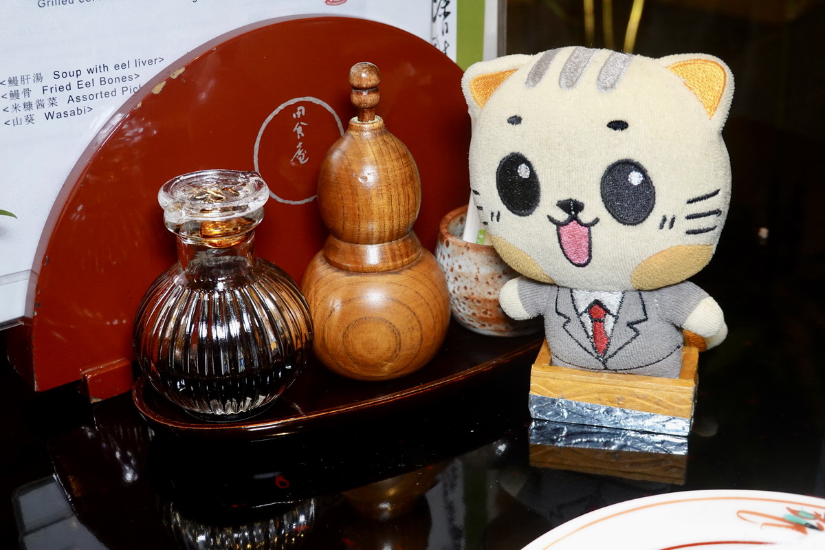 【日本九州美食】田舍庵 2026：北九州市百年鰻魚飯老店，米其林入選，鰻魚飯三吃與鰻肝串燒都是名物，台北分店叫小倉屋，參觀小倉城、宮本武藏史蹟、門司港可以吃這家 7401