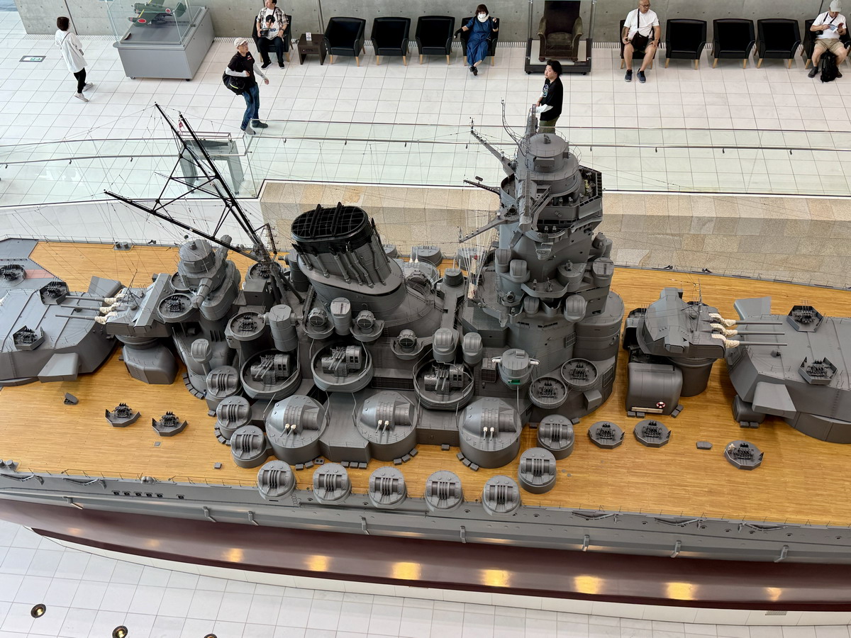 【日本廣島旅遊】大和號博物館(吳市海事歷史科學館)Yamato museum 2026:1/10 超巨大模型大和號,軍事迷必看博物館,史上最大戰艦大和號的故事與吳港的歷史 7402 【日本廣島旅遊】大和號博物館(吳市海事歷史科學館)Yamato museum 2026:1/10 超巨大模型大和號,軍事迷必看博物館,史上最大戰艦大和號的故事與吳港的歷史 7402