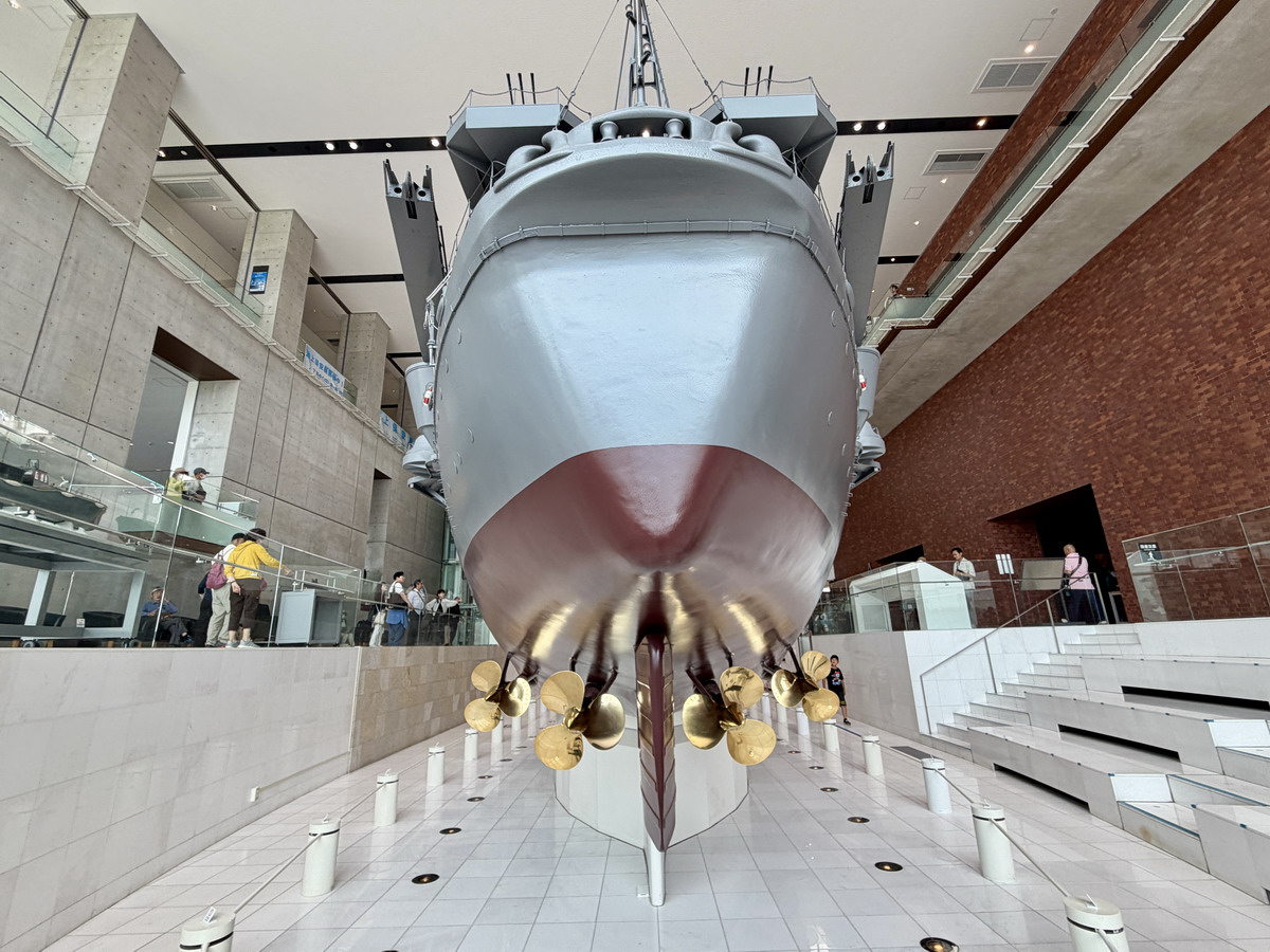 【日本廣島旅遊】大和號博物館(吳市海事歷史科學館)Yamato museum 2026:1/10 超巨大模型大和號,軍事迷必看博物館,史上最大戰艦大和號的故事與吳港的歷史 7402 【日本廣島旅遊】大和號博物館(吳市海事歷史科學館)Yamato museum 2026:1/10 超巨大模型大和號,軍事迷必看博物館,史上最大戰艦大和號的故事與吳港的歷史 7402