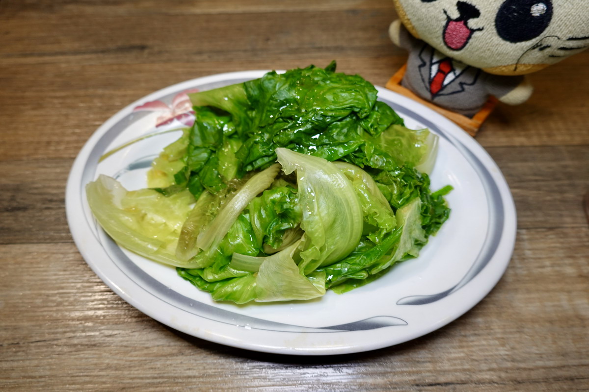 【台北劍潭站美食】王艇長酢醬麵 2026：粗獷豪邁的老兵風味麵店，每天排隊超人氣，酢醬麵控必吃，滷味不要錯過 7426