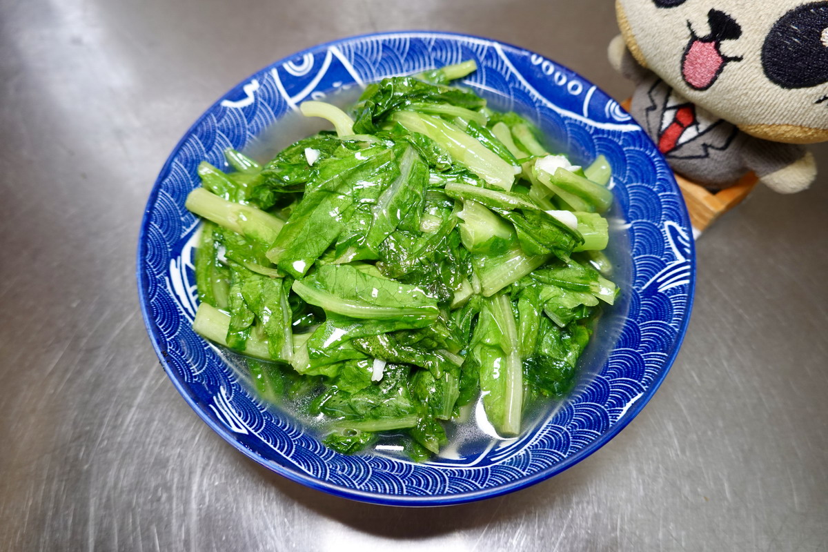 【台北大橋頭站美食】阿雲家常菜 2026：在廟埕大樹下辦桌！大稻埕慈聖宮老牌熱炒店，阿雲婆婆的家常料理有媽媽的味道(有室內用餐區) 7433