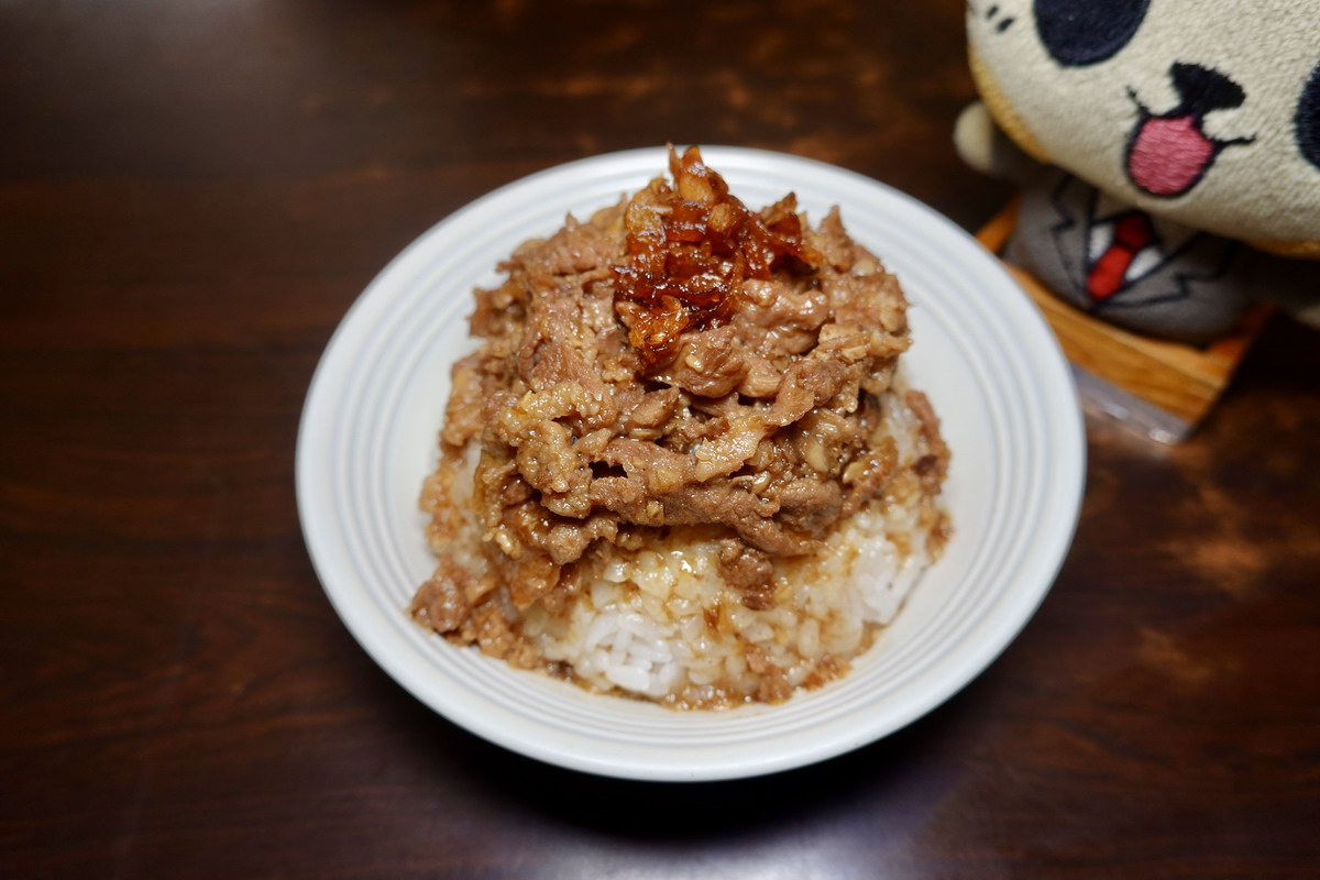 【新北新店區公所站美食】北鴨鴨肉羹 2026：米其林必比登，古早味鋼管鴨肉羹與鴨肉飯，奧運羽球金牌王齊麟也愛吃，新店光明街老店 7435