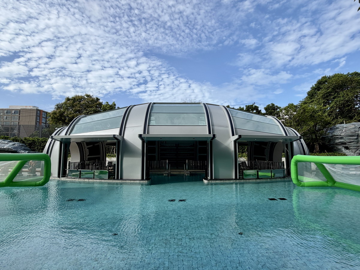 【泰國芭達雅旅遊】Grande Centre Point Voyage Pattaya 2026：泰國芭達雅最狂親子度假飯店新開幕，酒店自帶6000坪水上樂園免費玩、全部客房都是海景房、還有攀岩、泰拳、迷你賽車、遊戲室等遊樂設施，小孩玩瘋忙不完，全家都開心