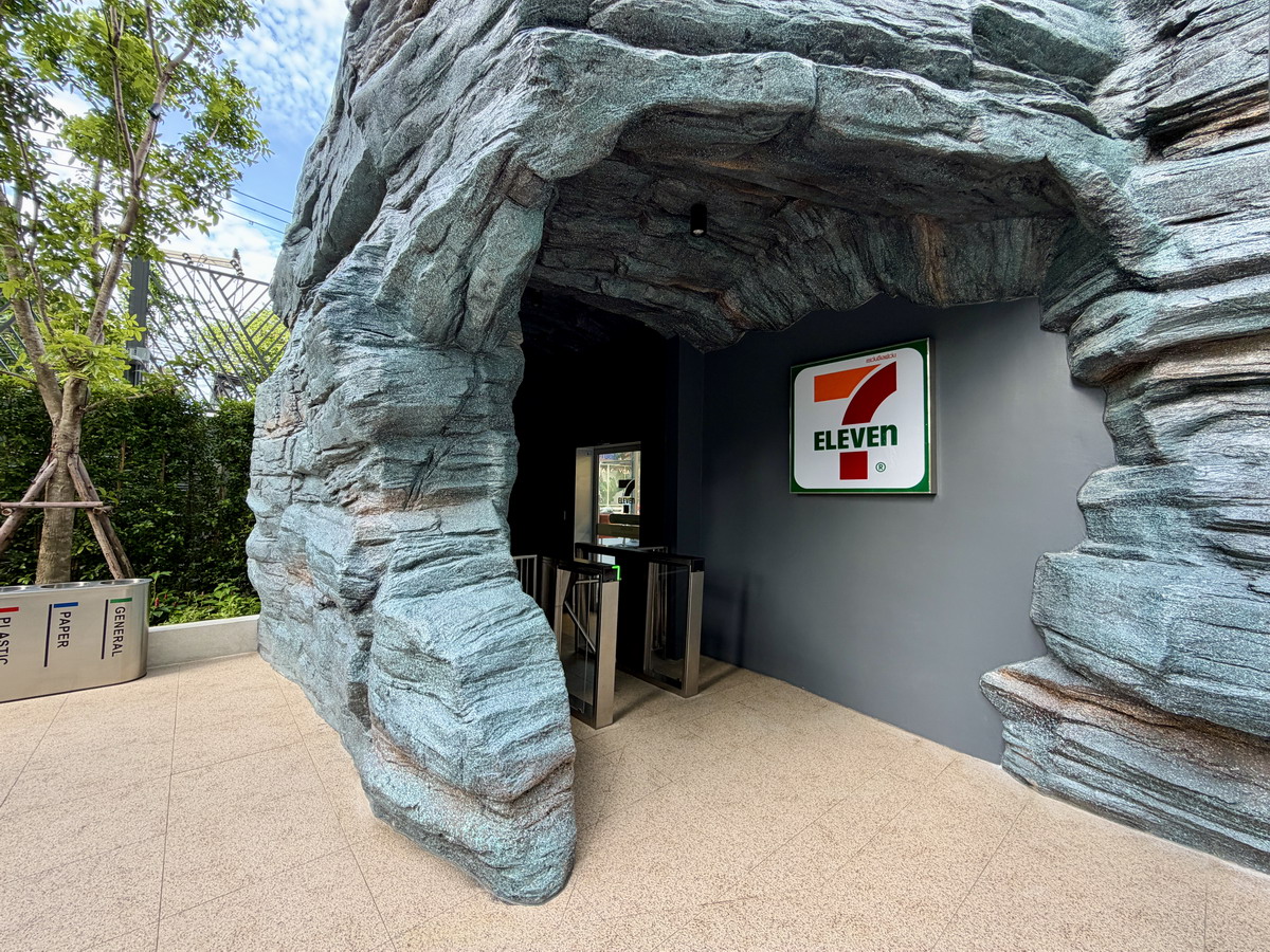 【泰國芭達雅旅遊】Grande Centre Point Voyage Pattaya 2026：泰國芭達雅最狂親子度假飯店新開幕，酒店自帶6000坪水上樂園免費玩、全部客房都是海景房、還有攀岩、泰拳、迷你賽車、遊戲室等遊樂設施，小孩玩瘋忙不完，全家都開心