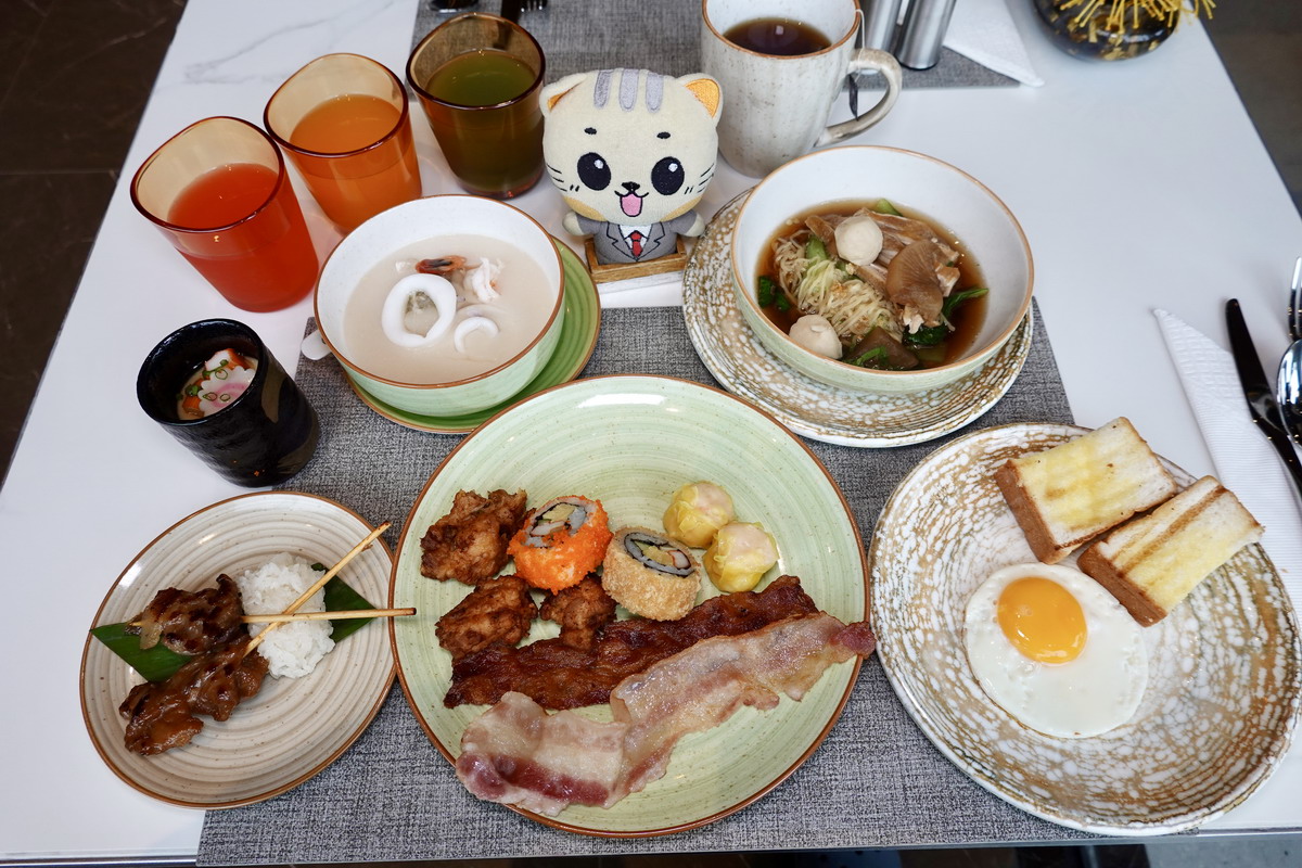 【泰國芭達雅旅遊】Grande Centre Point Voyage Pattaya 2026：泰國芭達雅最狂親子度假飯店新開幕，酒店自帶6000坪水上樂園免費玩、全部客房都是海景房、還有攀岩、泰拳、迷你賽車、遊戲室等遊樂設施，小孩玩瘋忙不完，全家都開心
