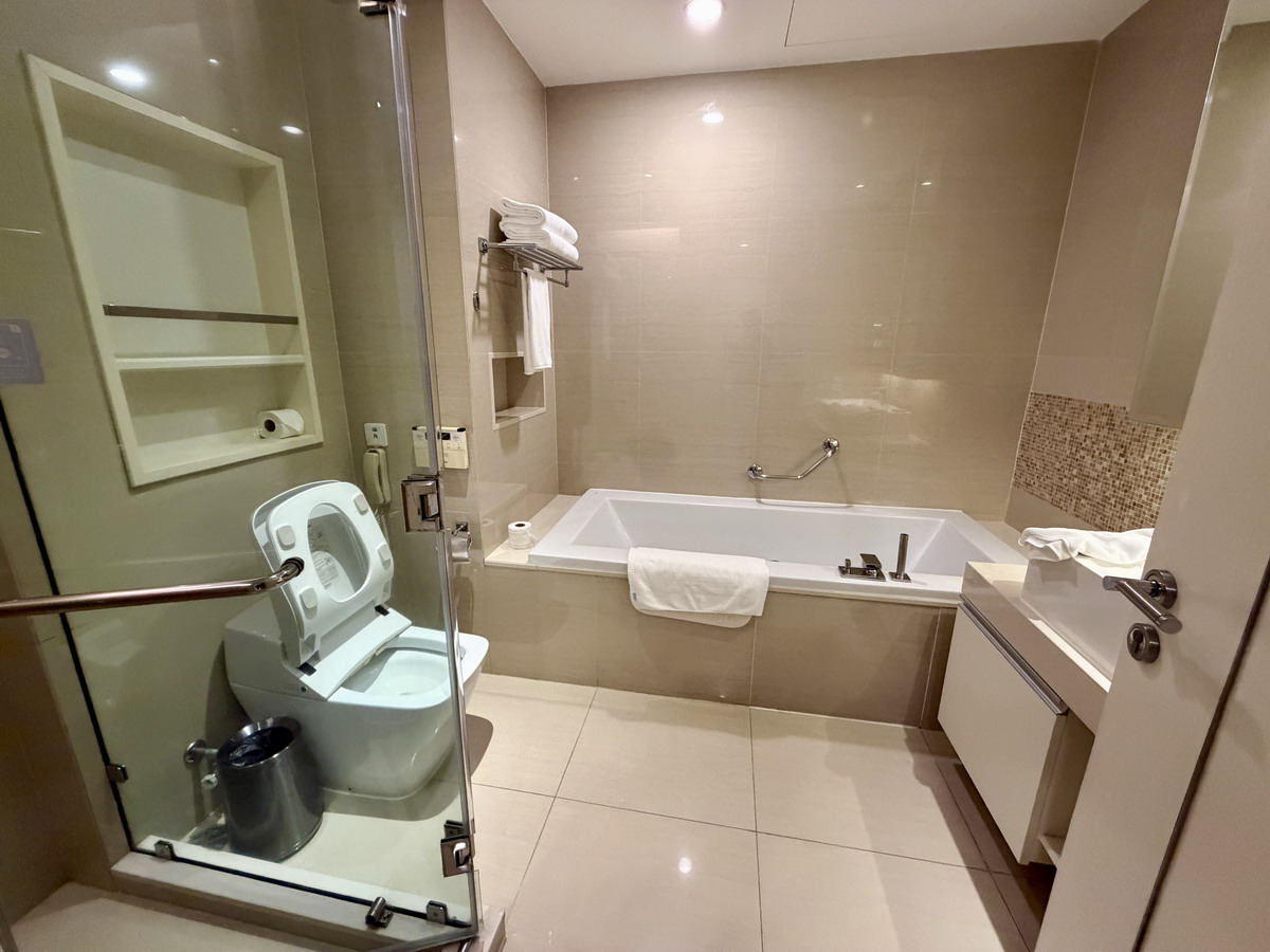 【泰國曼谷旅遊】21航廈格蘭德中心點酒店 Grande Centre Point Hotel Terminal 21:Terminal 21 百貨公司樓上的飯店,逛百貨超方便 【泰國曼谷旅遊】21航廈格蘭德中心點酒店 Grande Centre Point Hotel Terminal 21:Terminal 21 百貨公司樓上的飯店,逛百貨超方便