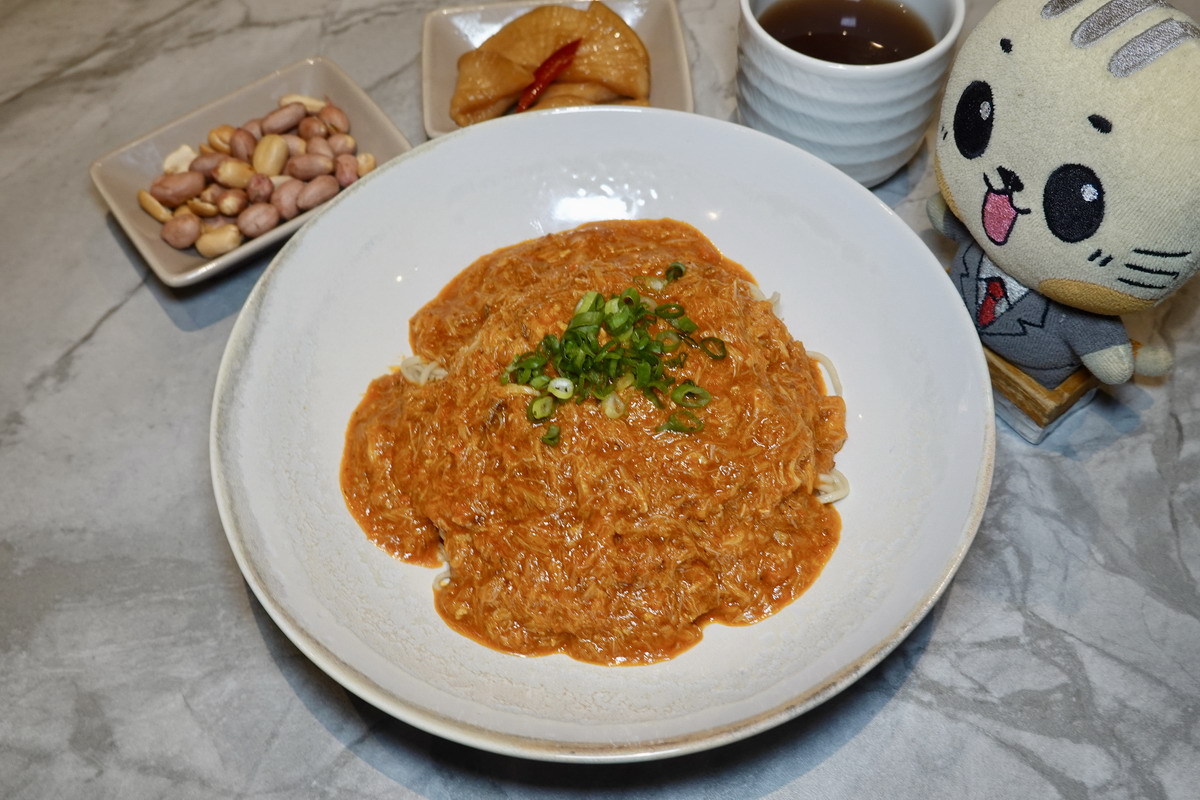 【台北市政府站美食】芯聚苑 2026:香嫩多汁的烤鴨、私房中華料理、手工現做港點,在舒適的環境裡大啖烤鴨,聚餐口袋新名單 7468 【台北市政府站美食】芯聚苑 2026:香嫩多汁的烤鴨、私房中華料理、手工現做港點,在舒適的環境裡大啖烤鴨,聚餐口袋新名單 7468