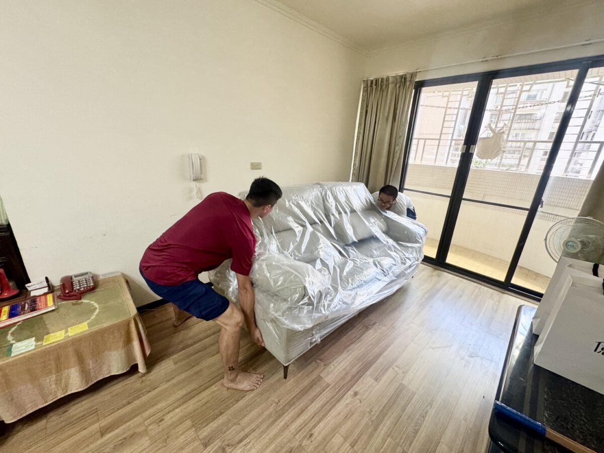 【生活】沙發決定回家的溫度！在「億家俱」採購新沙發經驗分享，從訂購到運送都很專業，居家裝潢佈置都可以參考