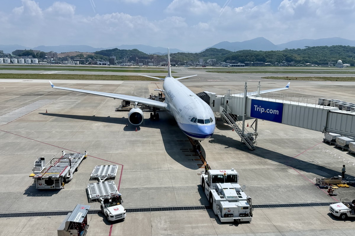 網站近期文章：【桃園機場美食】環亞機場貴賓室（桃園機場第二航廈T2A1）Plaza Premium Lounge T2A1 2026：忍一時風平浪靜，退一步桃機出境。出國旅遊第一站就從機場貴賓室開始，餐點吃到飽，還有雙月社愛恨椒芝麵 7484