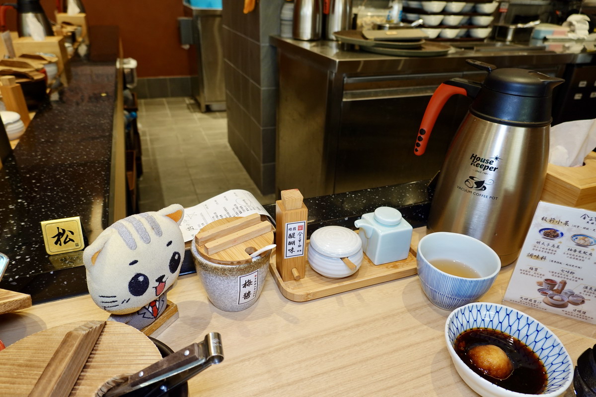 【台北國父紀念館站美食】金子半之助天婦羅 2026：30公分炸穴子魚！日本橋超人氣板前天婦羅登台，現炸新鮮好吃，遠東Garden City熱門排隊店 7514