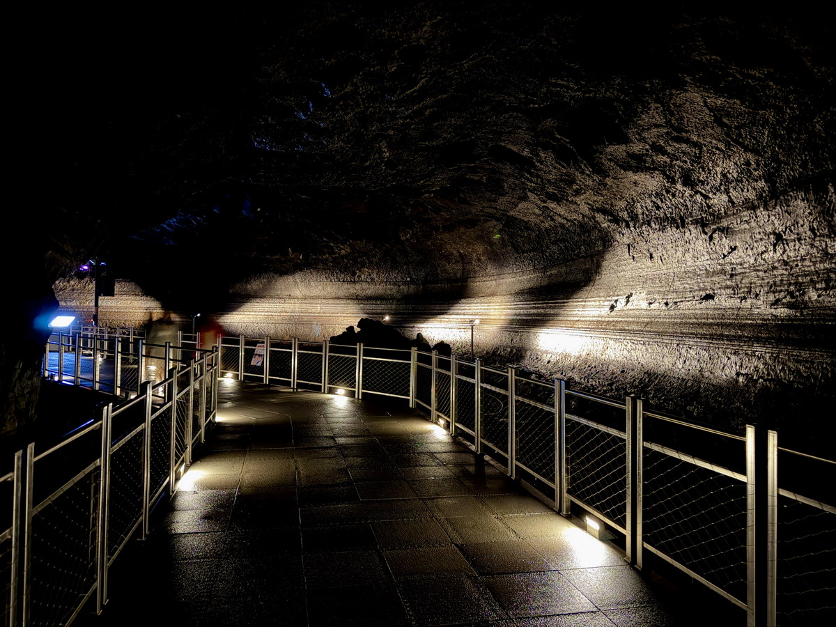 【韓國濟州島旅遊】萬丈窟 Manjanggul Lava Tube 2026：世界自然遺產，超大型地下火山熔岩洞窟，有世界最大熔岩石柱，濟州島特色景點 7520