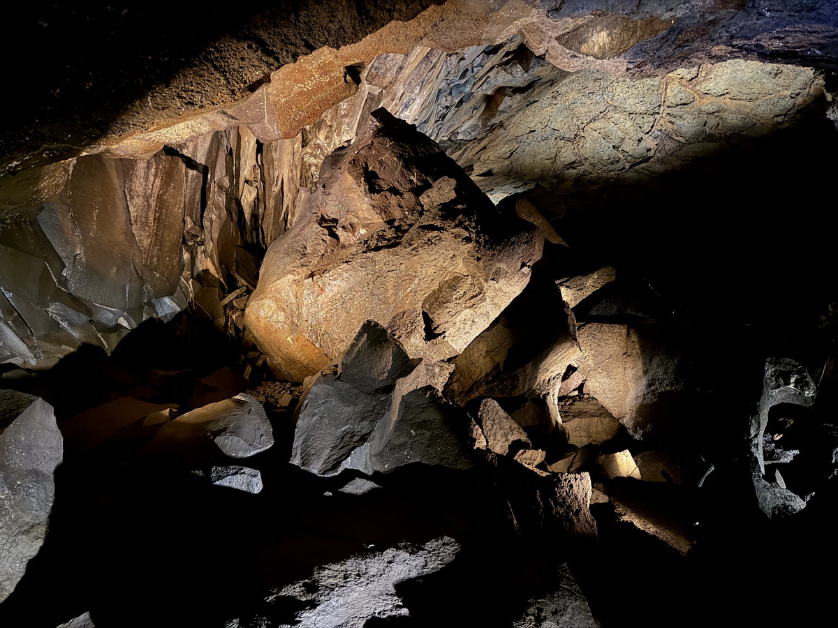 【韓國濟州島旅遊】萬丈窟 Manjanggul Lava Tube 2026：世界自然遺產，超大型地下火山熔岩洞窟，有世界最大熔岩石柱，濟州島特色景點 7520