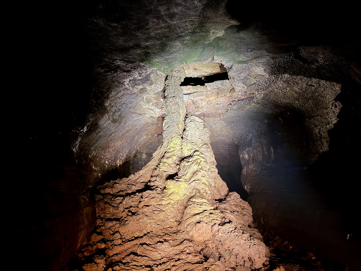 【韓國濟州島旅遊】萬丈窟 Manjanggul Lava Tube 2026：世界自然遺產，超大型地下火山熔岩洞窟，有世界最大熔岩石柱，濟州島特色景點 7520