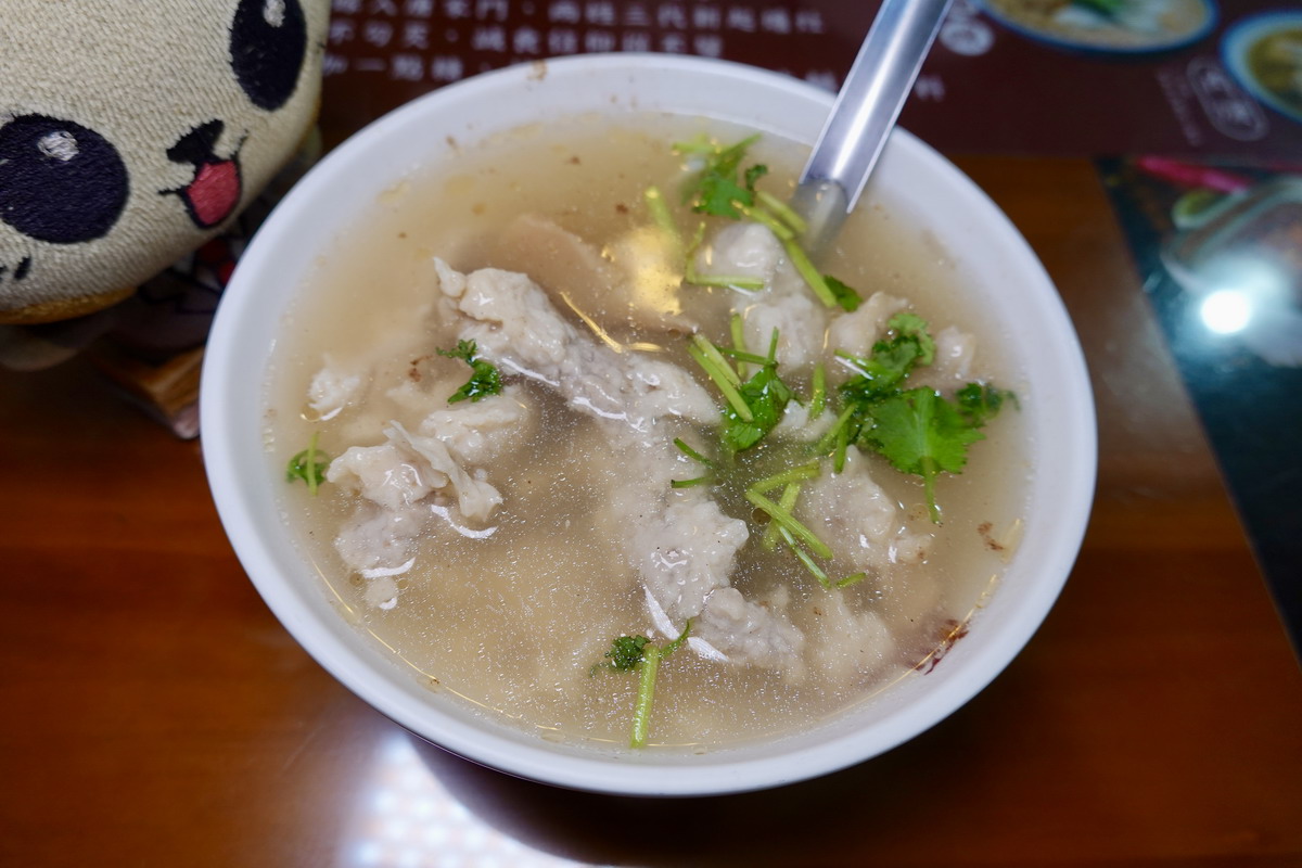 【台北松山站美食】顏加唐 2026:松山麵線名店「東發號」的分支,麵線湯頭不勾芡,傳承阿公的味道,油飯和肉羹不要錯過 7526 【台北松山站美食】顏加唐 2026:松山麵線名店「東發號」的分支,麵線湯頭不勾芡,傳承阿公的味道,油飯和肉羹不要錯過 7526