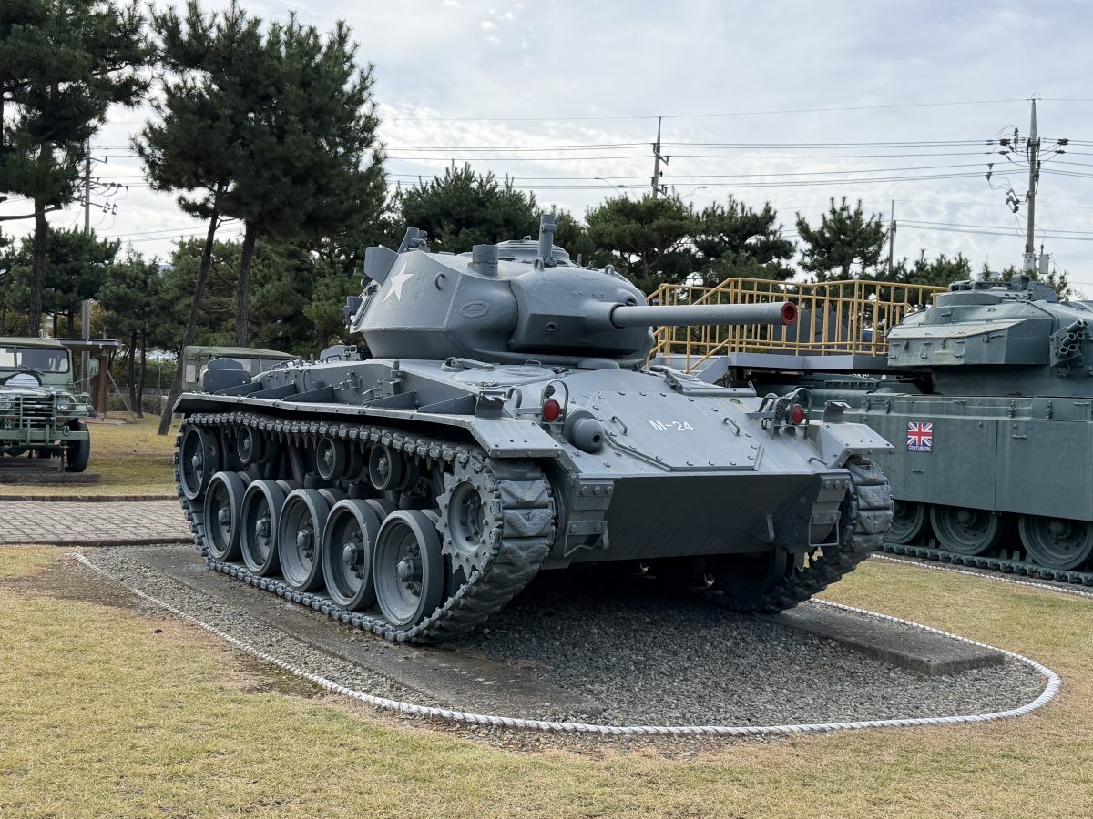 【韓國泗川旅遊】泗川航空宇宙博物館 Sacheon Aerospace Museum (Part.1) 2026:航空迷的樂園,陳列多架歷史名機,包含B-29轟炸機及C-54韓國總統專機 7547 【韓國泗川旅遊】泗川航空宇宙博物館 Sacheon Aerospace Museum (Part.1) 2026:航空迷的樂園,陳列多架歷史名機,包含B-29轟炸機及C-54韓國總統專機 7547