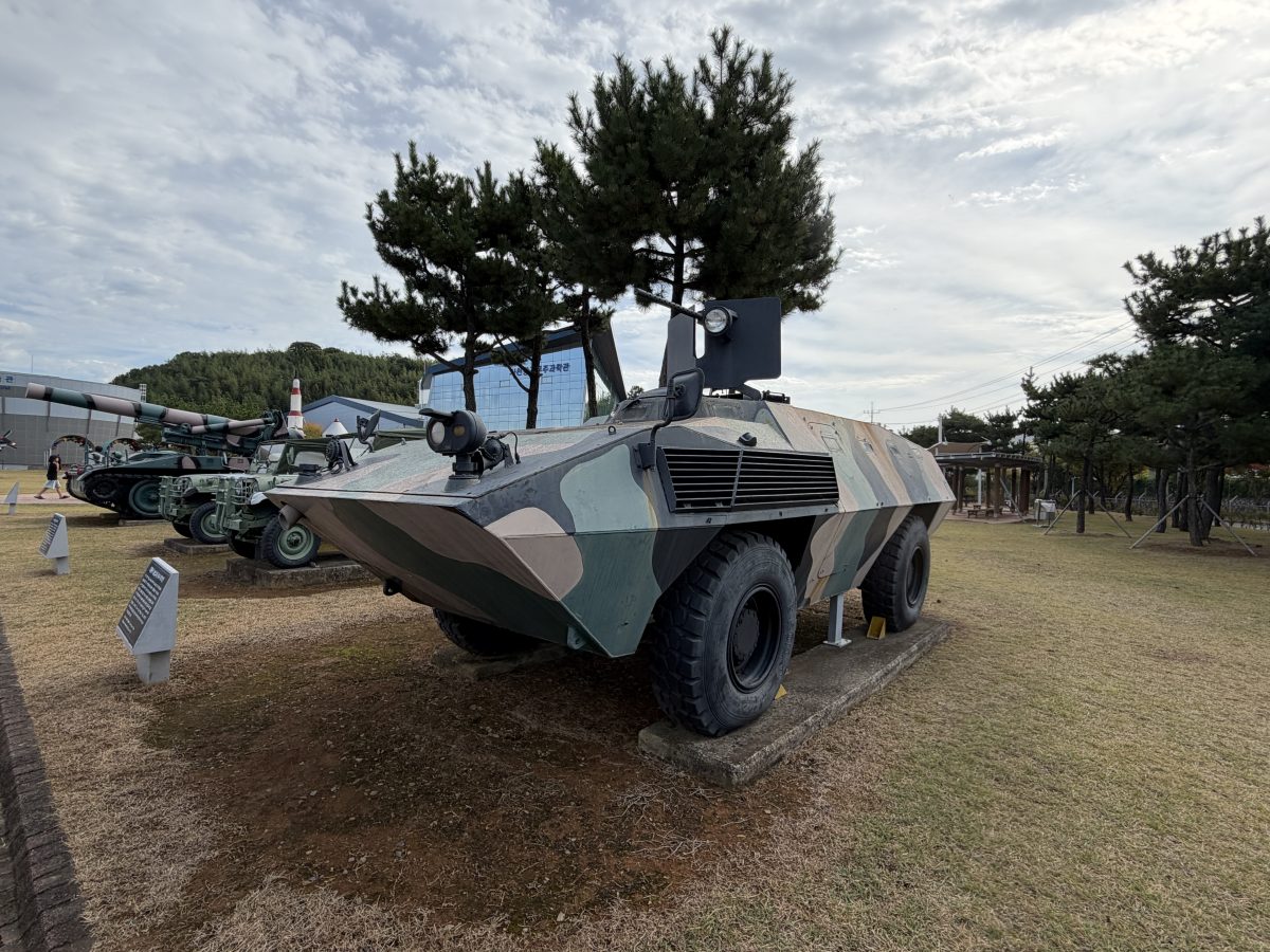 【韓國泗川旅遊】泗川航空宇宙博物館 Sacheon Aerospace Museum (Part.1) 2026：航空迷的樂園，陳列多架歷史名機，包含B-29轟炸機及C-54韓國總統專機 7547